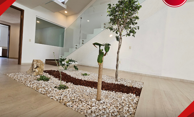 CASA EN VENTA EN METEPEC CERCA DEL INSTITUTO INDIGO