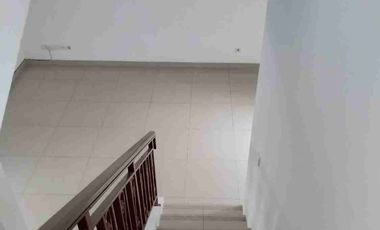 Rumah Siap Huni di Cluster Lasein JGC Cakung Jakarta-Timur