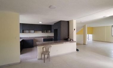 Casa en venta, sector Alangasi, cerca de Supermaxi San Gabriel