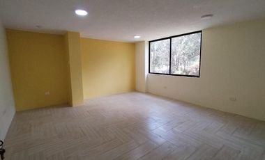 Casa en venta, sector Alangasi, cerca de Supermaxi San Gabriel