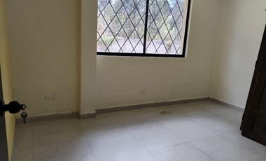 Casa en venta, sector Alangasi, cerca de Supermaxi San Gabriel