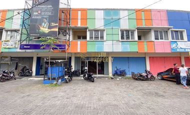 RUKO 2 LANTAI MURAH SIAP HUNI STRATEGIS DI JL RING ROAD SELATAN