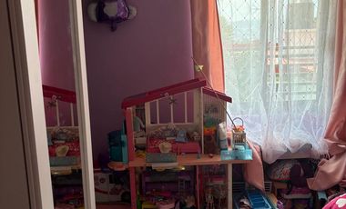 Linda casa dúplex en Lomas Lindas