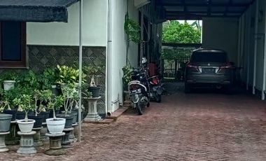 Rumah Besar Jln. Serma Abdullah, Bojonegoro