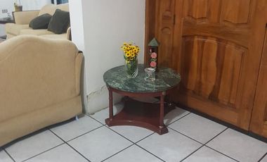 SE ARRIENDA CASA CERCA DEL PARQUE LA ROTONDA