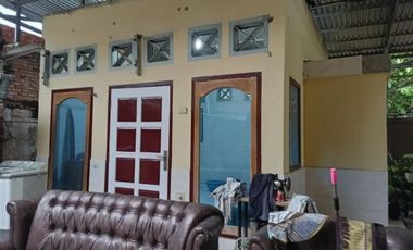 Rumah di Jln. Prabu siliwangi. Tj sari Jambi Timur