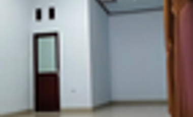 RUMAH MINIMALIS SIAP HUNI 4BR MODERN SEMI FURNISHED DENPASAR TIMUR