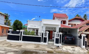 Jual Rumah di Komplek Bsd 1, koto tangah padang