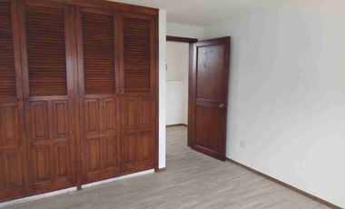 RENTA - CASA 3 HABITACIONES -  CARCELEN - QUITO