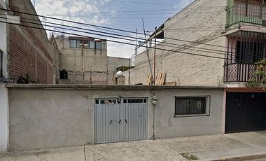 CASA EN VENTA CALLE 17 NEZAHUALCOYOTL