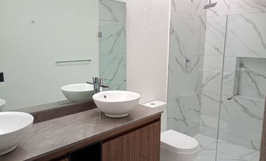 CASA EN VENTA EN LOMALTA TRES MARIAS MORELIA