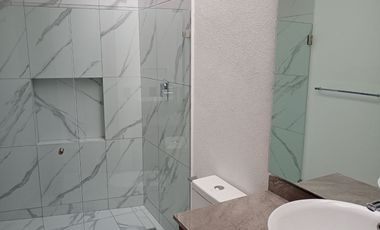 CASA EN VENTA EN LOMALTA TRES MARIAS MORELIA