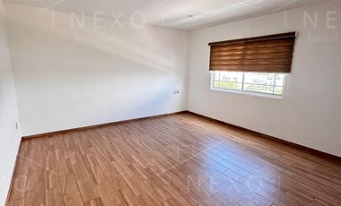 CASA EN RENTA EN LOMAS DE JURIQUILLA, QRO. CERCA DE LA UVM