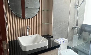 FOR RENT VILLA MEWAH BARU 4BR DEKAT PANTAI SINDHU SANUR