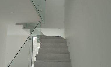 VENDO CASA EN AGUASCALIENTES