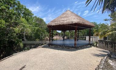 Puerto Morelos Regatta Casa en Renta con Alberca