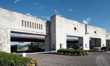 Terreno PREMIUM en venta en Rancho San Juan Zona Esmeralda