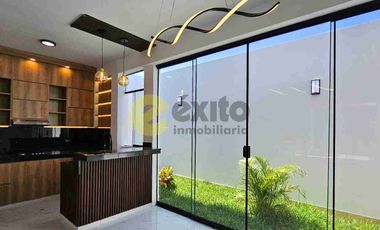 VENDO CASA DE ESTRENO EN ALAMEDA DE MIRAFLORES COUNTRY CLUB CASTILLA