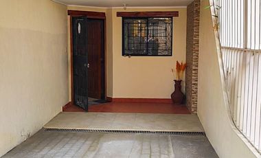 Casa - Huachi Chico, Bodesur, Demetrio Aguilera Malta, Ambato, Ecuador