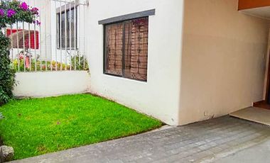 Casa - Huachi Chico, Bodesur, Demetrio Aguilera Malta, Ambato, Ecuador