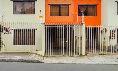 Casa - Huachi Chico, Bodesur, Demetrio Aguilera Malta, Ambato, Ecuador