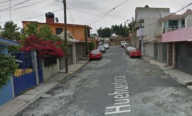 Casa en Recuperación Hipotecaria - Fraccionamiento Lomas De Atizapán Primera Sección C.P. 52977,