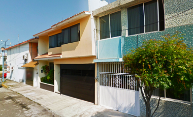 SE VENDE CASA UBICADA EN BOCA DEL RIO