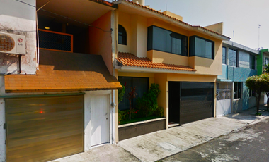 SE VENDE CASA UBICADA EN BOCA DEL RIO