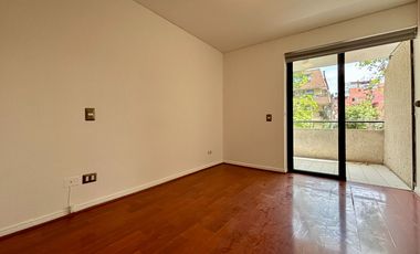 Se Vende Departamento En Providencia Con Estacionamiento Y Bodega