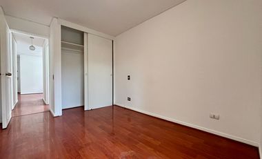 Se Vende Departamento En Providencia Con Estacionamiento Y Bodega