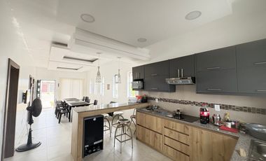 VILLAMIL PLAYAS ALQUILO CASA ESQUINERA EN URBANIZACION BRISAS Y PALMERAS