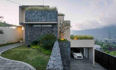 Di Jual Vila Cantik dengan pemandangan gunung dekat Bali Handara Bedugul tabanan