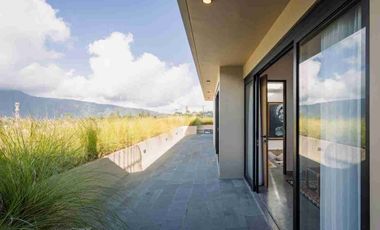 Di Jual Vila Cantik dengan pemandangan gunung dekat Bali Handara Bedugul tabanan