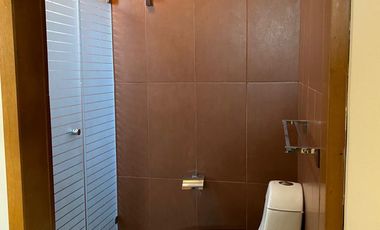 ESTUDIO AMPLIO EN LA ENTRADA DE JURICA, TODOS LOS SERVICIOS INCLUIDOS