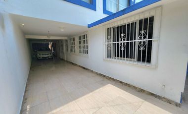 En Venta Hermosa Casa en el Fracc. Costa Verde