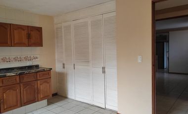 Casa en Renta, excelente ubicación. 4 habitaciones, 4 baños