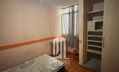 CASA EN VENTA, COL. DEL PARQUE, SALAMANCA GTO