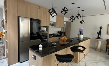 HERMOSA CASA DE TRES DORMITORIOS SECTOR EL NACIONAL