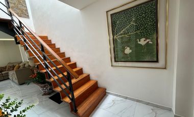 HERMOSA CASA DE TRES DORMITORIOS SECTOR EL NACIONAL