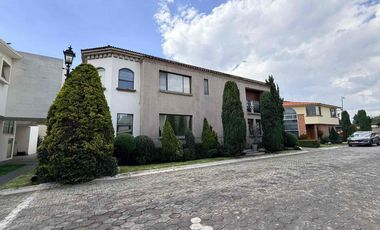 Casa en venta Metepec Fracc Alcázar