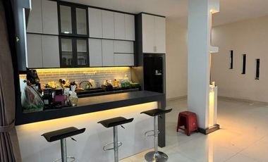 Luxurious home, just 2,99 Mio, magnificent villa concept, the sunset view over the rice fields.