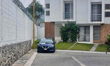 🏡 *CASA CON TERRENO EXCEDENTE Y EQUIPADA EN RESID. LOS OLIVOS* ‼️