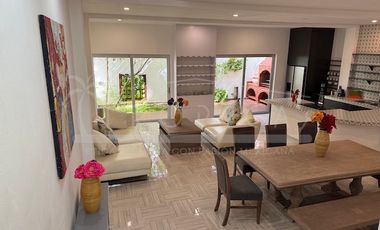 Casa en Renta Puerto Morelos con hermosos muebles y decoración