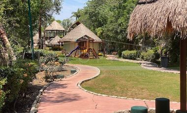 Casa en Renta Puerto Morelos con hermosos muebles y decoración