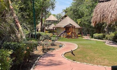 Casa en Renta Puerto Morelos con hermosos muebles y decoración