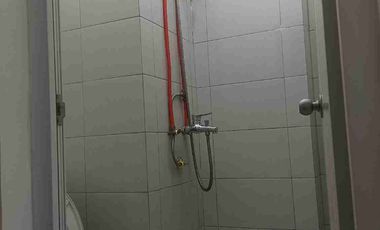 Disewakan bulanan  Apartemen type 2 kmr di Cakung Jakarta Timur, full furniture