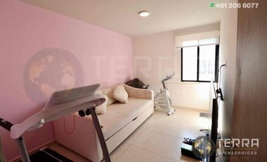 VENTA Casa 🏡 ,  Equipada, buena orientación con respecto al sol🌞 en Cto Apeninos, Fracc.  La Reserva Celaya,Gto