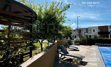 VENTA Casa 🏡 ,  Equipada, buena orientación con respecto al sol🌞 en Cto Apeninos, Fracc.  La Reserva Celaya,Gto