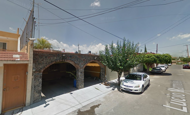 ¡NO CREDITOS!  VENTA DE CASA DE RECUPERACION HIPOTECARIA,ZONA DE ORO,CELAYA,GUANAJUATO.