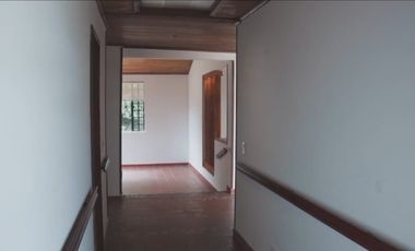 SE ARRIENDA CASA EN CHIA VIA GUAYMARAL